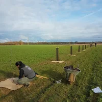 Plantation d'arbres champêtres et fruitiers à Saint-Sardos aux côtés de l'Association A croquer